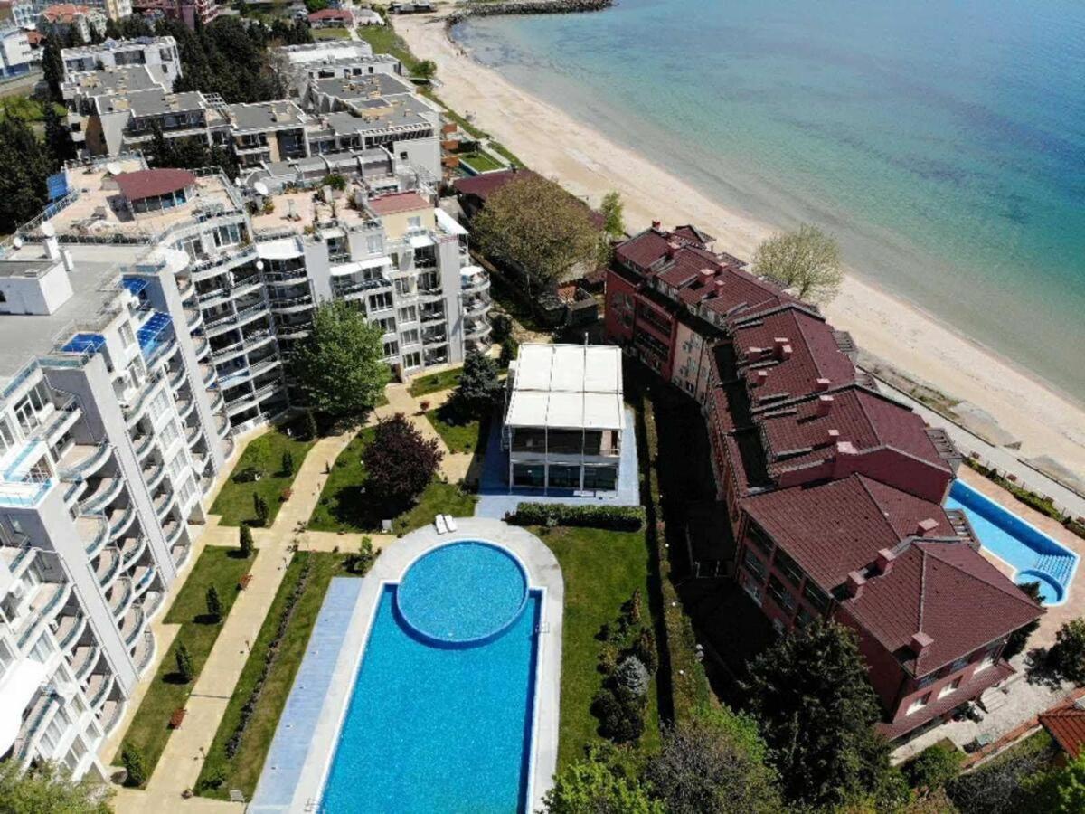 Oazis Sea View Apartment رافدا المظهر الخارجي الصورة