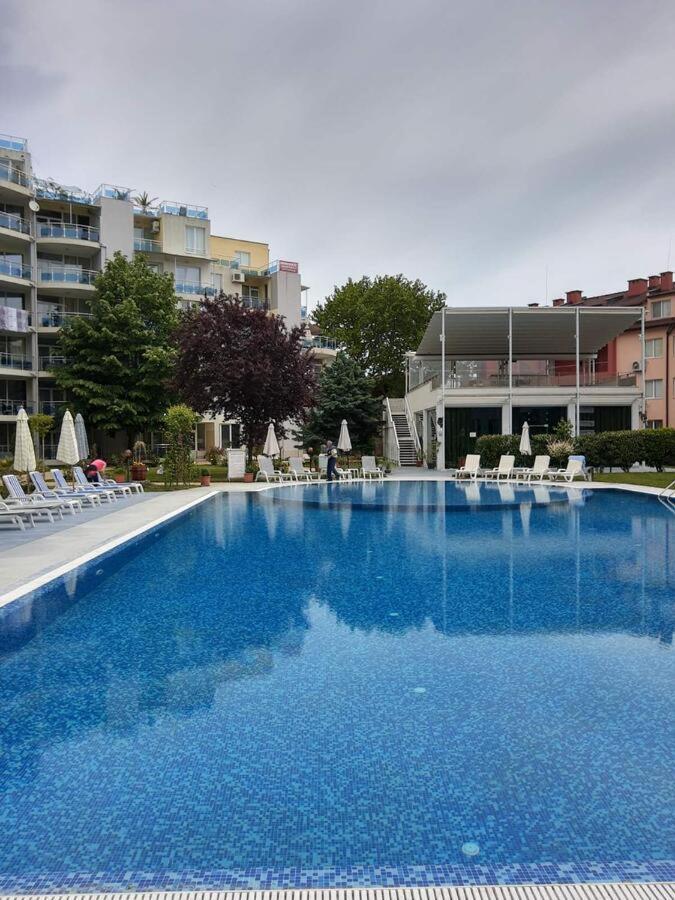 Oazis Sea View Apartment رافدا المظهر الخارجي الصورة